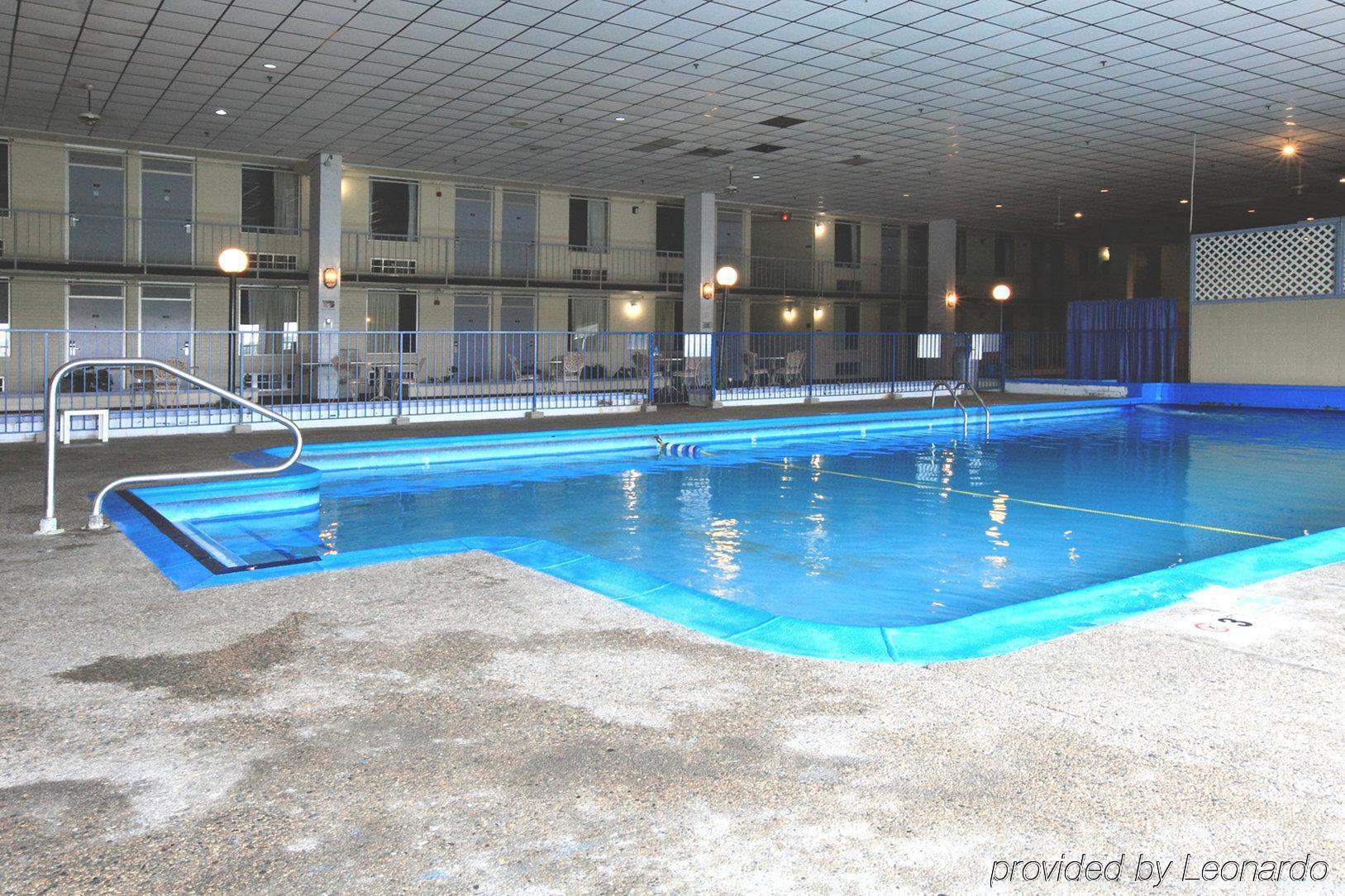 Americas Best Value Inn Newton Konforlar fotoğraf